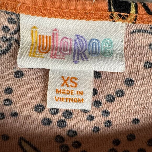 LulaRoe Disney Minnie Orange Graphic Tee XS Women’s Oversized High Low Hem - Picture 3 of 6